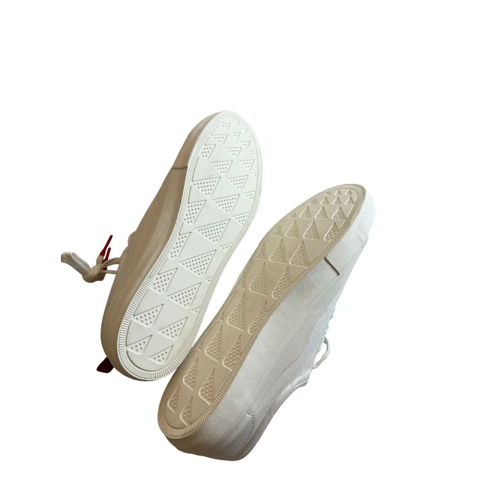 Chick-fil-A Sauce Men's Size 10 White Canvas Low Top Sneakers Promotional‎ Merch